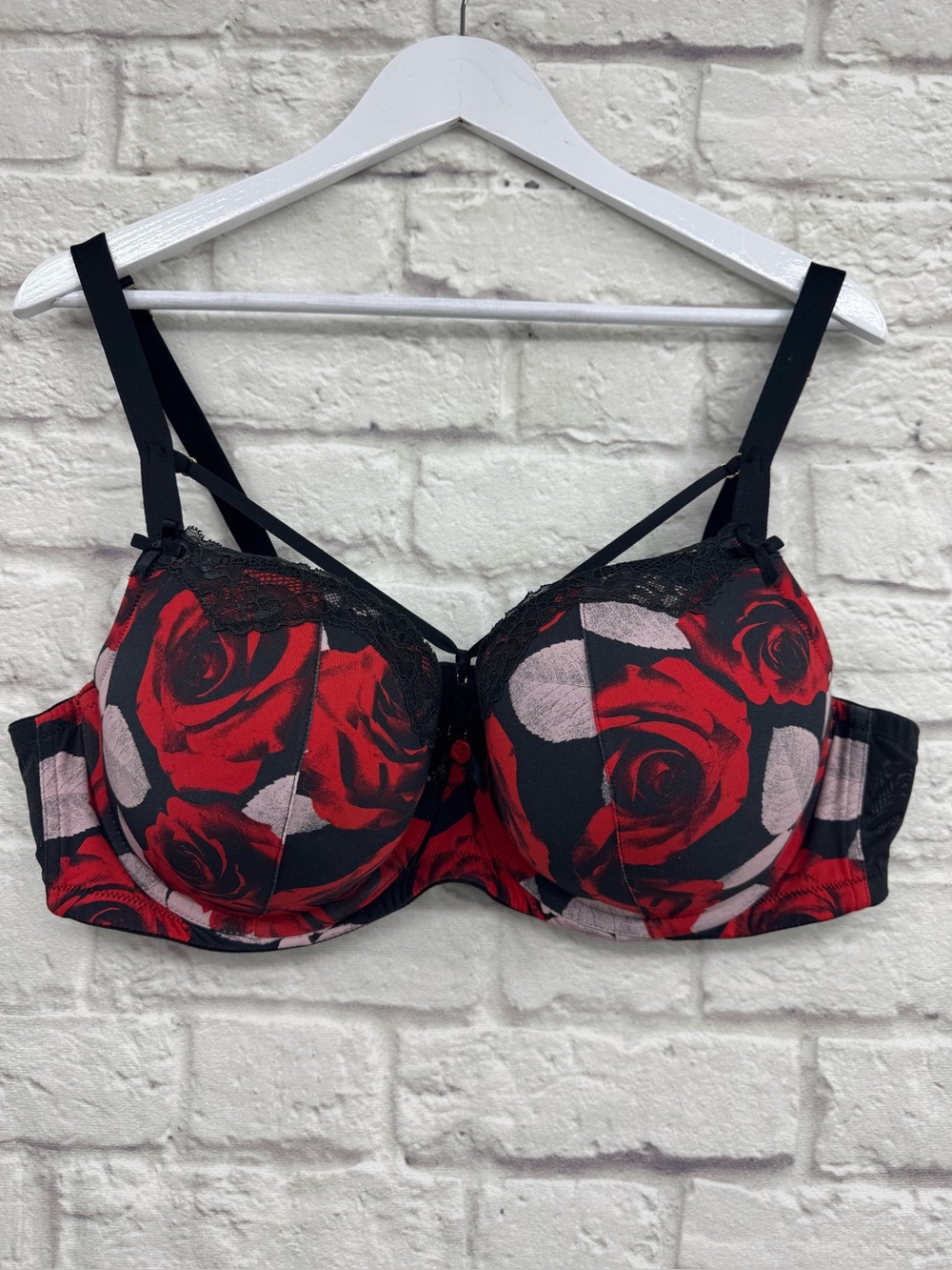 Cacique Boost Balconette Bra 44D Red Rose Floral Lace Underwire Underwire